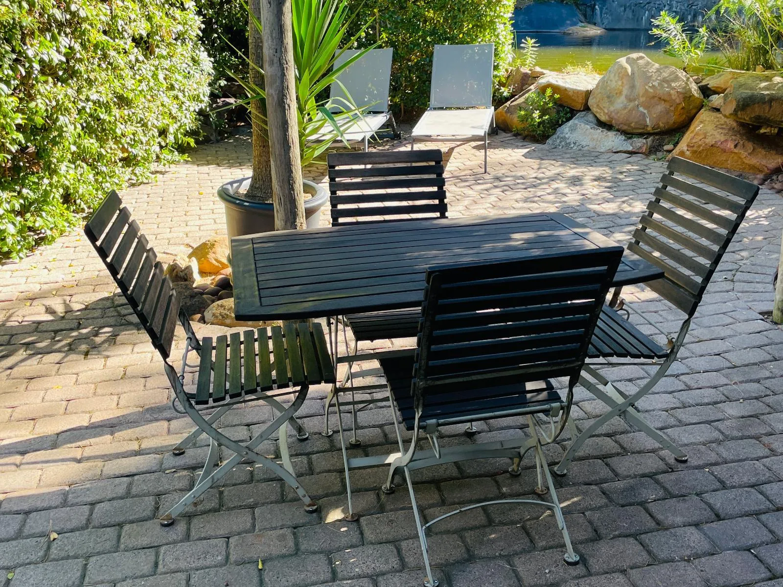 Jasmine — Private patio